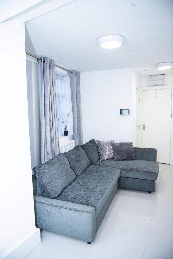 1B Apartment, 30 Mins To Oxford Street Лондон Екстериор снимка